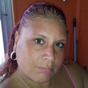 Meet your Posher, Omaira